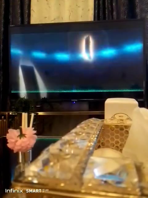 سلام عليكم 3 ثري كامل متروس العاب نضاف 90 سعر وبي مجال 130 مكاني حي اور شعب اكو توصيل بكروه ***********

