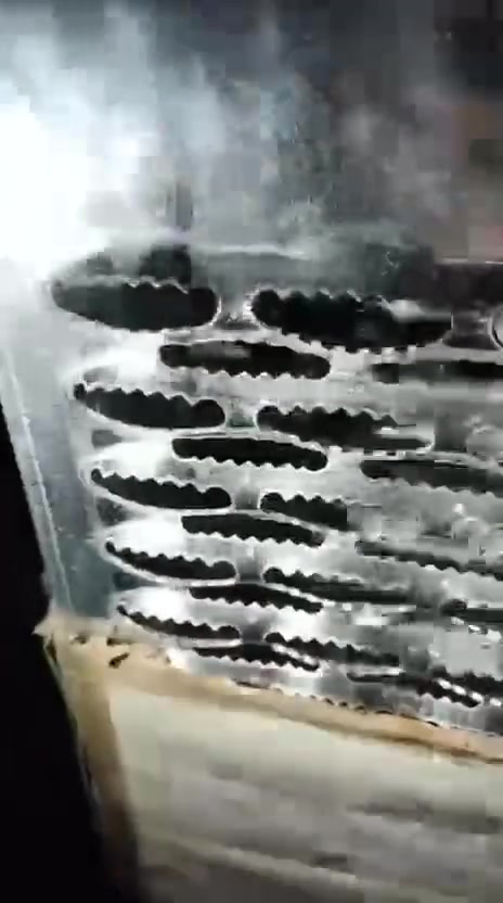 سلام عليكم
رمبة جديدة غير مستخدمة 
السعر 115 الف محتاج و اريد ابيعها 
متواجد على المسنجر 
وواتساب ***********
