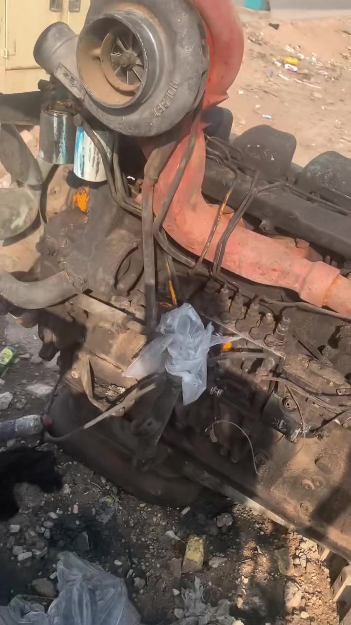 محرك فالفو حجم ١٢٣ اف ١٢ سايس ٢٠ تبخر شغاله سعره ١٥ ورقه  وبيه مجال لشراي
