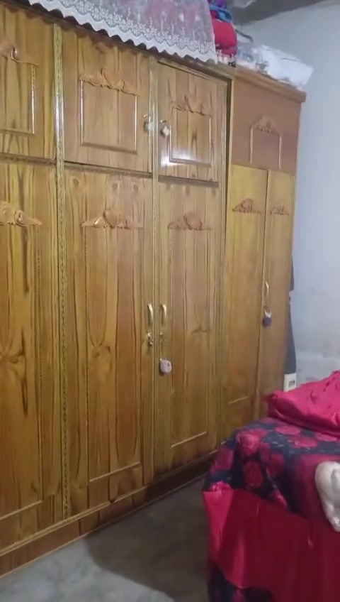 غرفة • مستخدمة شي قليل • نجف حي رحمة