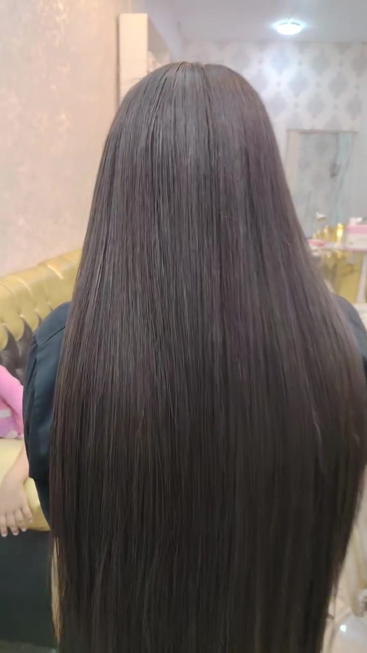 إذا شعرج متعب أو بيه نفشة،

ويانه يرجع ناعم، مرتب وسهل التصفيف 💁🏻‍♀️

✔️ تسريح احترافي بعد الكرياتين

✔️ تثبيت ولمعان طبيعي

✔️ شعر انسيابي يدوم أطول

خلي شعرج يحچي عن عنايتج 🤍

احجزي موعدج يمنا لتحصلي على شعر مثالي

📍 العنوان: الطي قرب مدرسة منار العلم
مقابل حسينية أم البنين
📞 للحجز والاستفسار:
***********
Adamas Beauty 💎

