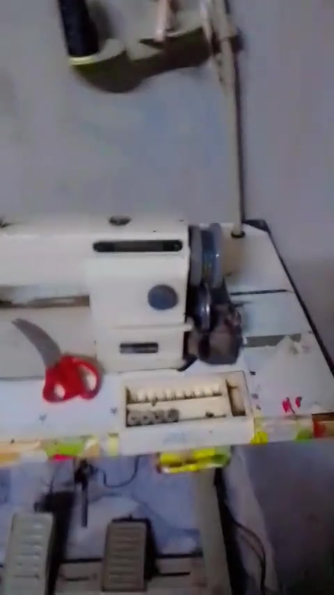 مكينة صناعية • نضيفه • عطل بسيط