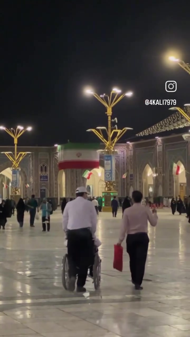 💥💥انتباه 💥انتباه💥انتباه💥انتباه 💥💥
             💯.  برنامج ايران   بري💯
                     🔥نقدا.  175 الف دينار💥
                     🔥نقدا  175 الف دينار💥
                    
           🧳🧳🧳🧳باص vip🧳🧳🧳🧳
          برنامج إيران من مكتب الشافعي للسياحة والسفر 
🧳🧳🧳   تاريخ الرحلة  كل ثلاثاء وجمعة
قم 🌎 مشهد 🌎 نيشابور🌎 ديني سياحي

❤️ 12 يوم ⭐ برا. VIP 🚍🇮🇶🇮🇶🇮🇶
  💥💥💥 نقدي ب   175 الف 💥💥💥
             🍟ثلاث وجبات طعام في مشهد🍟

✅اقررررررره البرنامج بالتفاصيل مذكور كولشي بي✅ 

قم ❤️ مشهد ❤️ جبل كوهسنكي❤️ شلالات نياسر❤️
 نيشابور❤️قدم كاه ❤️ بازار ❤️ مول كوك ❤️ جمكران ❤️ بئر الأمنيات 

 كل ثلاثاء وجمعة
 البرنامج بالتفصيل ❤️❤️
👇👇

اليوم الأول ☑️ التجمع عند باب الشركة بعد التوكل على الله الانطلاق نحو الحدود العراقية الإيرانية ومنها إلى مدينة قم المقدسة

اليوم الثاني ☑️ الوصول استلام الغرف وعند العصر التجمع داخل صالة الفندق والخروج لأداء زياره السيده معصومة عليها السلام 

اليوم الثالث ☑️ صباحا جوله حره للتسوق والتعرف على معالم المدينة عصرا الخروج بجوله زياره مسجد جمكران مقام الأمام المهدي عجل الله فرجه الشريف وبئر الأمنيات والأربعين علويه🚎 

اليوم الرابع ☑️ تسليم الغرف والتوجه مدينة مشهد المقدسة مرورا بمدينة نيشابور قدم الأمام الرضا عليه السلام قدم كاه للزيارة وأخذ الماء المبارك من العين التي انبثقت تحت قدمه الشريفة الذي يفيد في علاج مرض التأتأة عند الأطفال بالإضافة الى بركاته العديدة

اليوم الخامس ☑️ الوصول الى مدينة مشهد المقدسة استلام الغرف والاستراحة عصرا التجمع داخل صالة الفندق والخروج لأداء الزيارة إلى مرقد غريب الغرباء الأمام الرضا عليه السلام

اليوم السادس☑️ التجمع صباحا للخروج بجولة دينية سياحية وتشمل زيارة ياسر وناصر أخوان الأمام الرضا عليه السلام وشراء العسل الطبيعي الذي تشتهر به الاسواق المجاوره ثم جوله تسوق إلى بازار ومول كوك اسعار رخيصه جدا ♥️ بعدها جوله الى جبل كوهسنكي الجميل 🌺

اليوم السابع ☑️ عند العصر التنزه والتسوق في أكبر سوق في إيران بازار الأمام الرضا عليه السلام وسوق الجمله 😋

اليوم الثامن ☑️ زيارة الوداع للأمام الرضا عليه السلام وعند الظهر تسليم الغرف والتوجه إلى مدينة قم المقدسة...

اليوم التاسع ☑️ الوصول الى مدينة قم المقدسة استلام الغرف والاستراحة وعند العصر جولة حرة للمسافر للتبضع وشراء الساهون والكرزات الذي تشتهر به المدينة....

اليوم العاشر ☑️ زيارة الوداع للسيدة معصومة عليها السلام وعند الظهر تسليم الغرف والتوجه إلى الحدود العراقية الإيرانية.........................

اليوم الحادي عشر ☑️ الوصول الى ارض الوطن متمنين لكم رحلة سعيدة برفقتنا تاركين اجمل الذكريات،،****
💥💥💥💥
نتعهد بالأتي ✌*

☑️ السكن بفنادق جيده قريبة من الحرم النقل بباصات حديثة vip الجولات السياحية والدينيةjjj

☑️ السكن ثلاثي ورباعي وخماسي ومن يرغب بغرفة مزدوجة اضافة 75 الف عن النفر السنكل 125 الف

🔸➖➖➖➖➖🔸➖➖➖➖➖🔸
للحجز والاستفسار : الاتصال
الادارة 
***********

