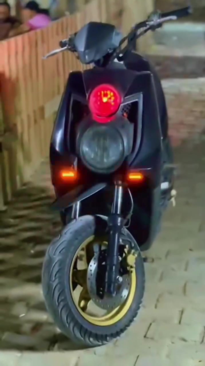 للبيع سكنس جبلي رمبه دراجه فول شلعه ومعدل كفاله عامه شرط على الفحص مكينه ما مفتوح بلاد شراي يجي خاص رقم ***********
