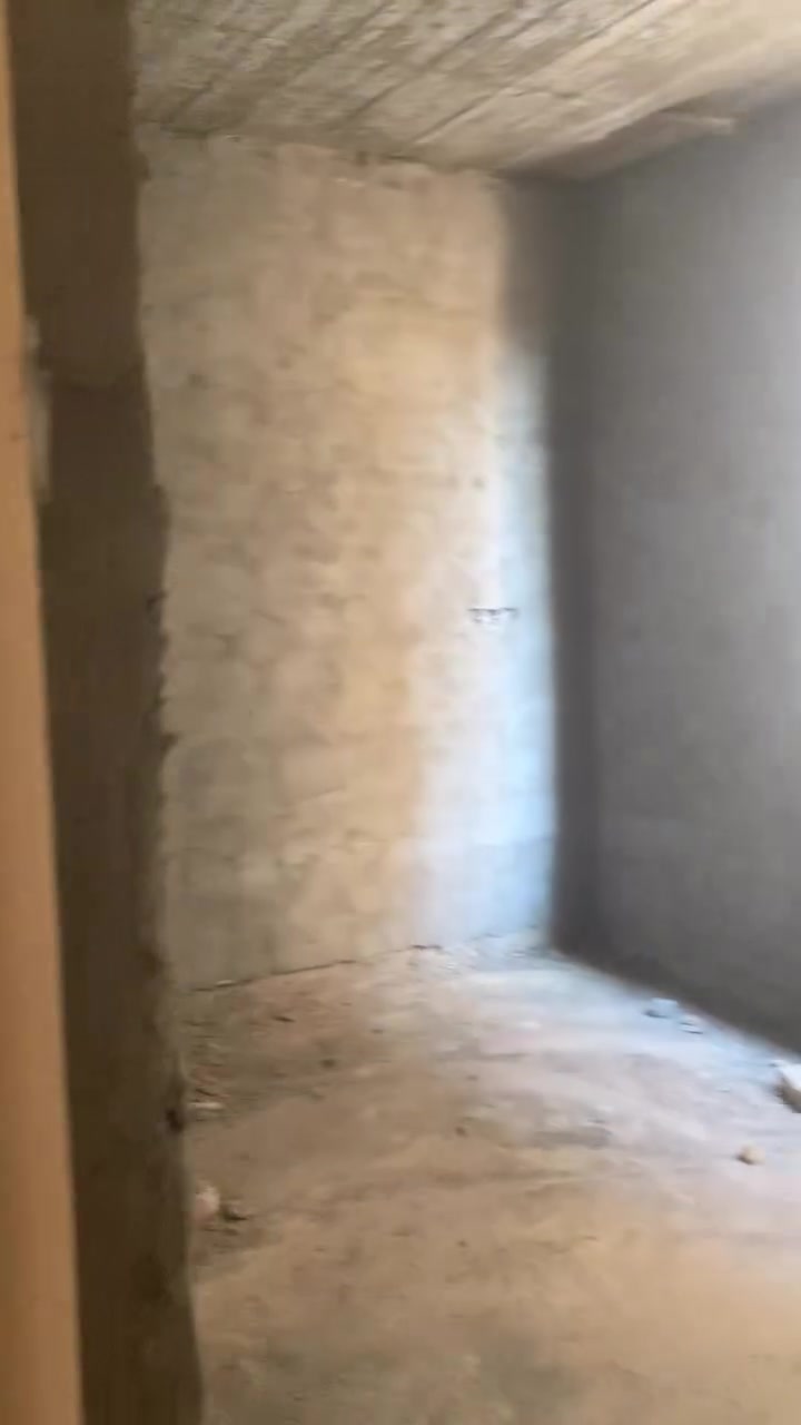 دار للبيع المساحه 150م وجنب البيت قطعه مساحته175م ركن سند ٢٣ مؤقت عند التحويل يصبح 25
شارع 100 فرع محطه لوبكس 
للاستفسار الاتصال على الارقام التاليه 
***********
***********
