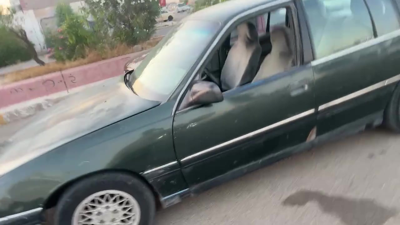 اوميكا موديل 1992. سنويه جديده بطاقه بنزين سياره يحتاج صبغ جمالي فقط. *********** ما اجاوب خاص. ***********. واتساب سعر25. ورقه
