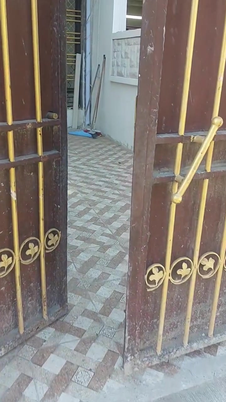 بيت للايجار مساحة ٦٧ مترا بمربع المسيح الاتصال على الرقم ***********
