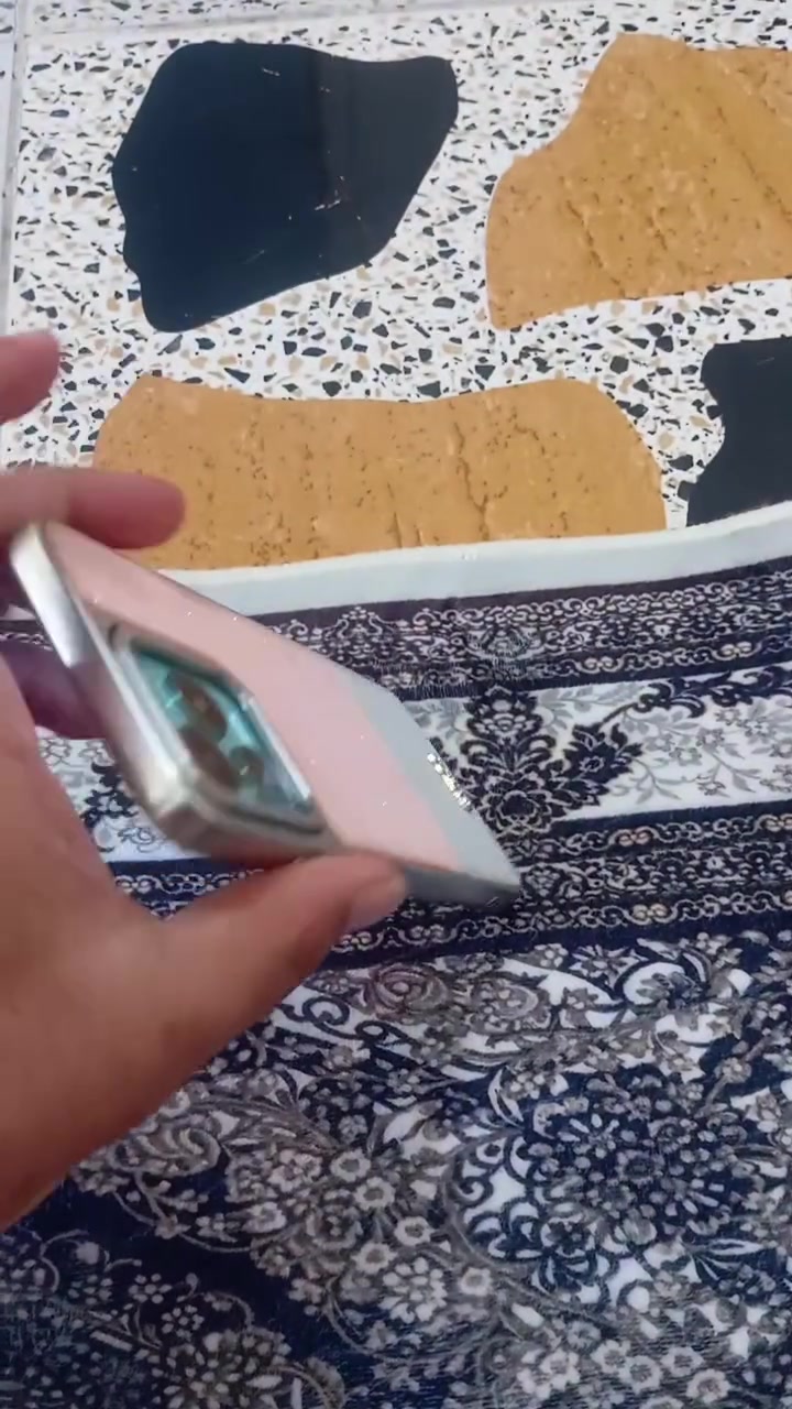بسعر 100،،،***********
