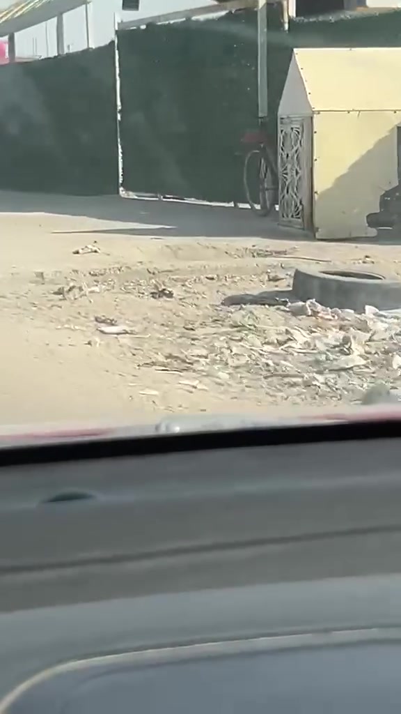 الصالحيه  مقاطعه 10
موقعها مقابيل القصور الرئاسيه مستقبل يكون كورنيش هنا تبعد عن شط العرب 2000 متر 

تكون بين شط صالحيه وشط العرب قطعه مستقبل استثماري لان راح يكون قربها كورنيش

سعر(32) وبيها مجال

للاستفسار:// ***********
