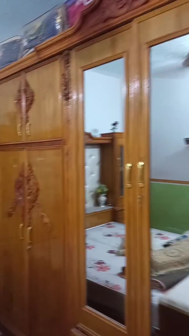 السلام عليكم
غرفة نوم للبيع جديده جديده كلش شخط مابيها تحفه فنيه السعر
مليونين يشهد الله مسويها ب 4 ونص بيع مستعجل حله شارع 80 قرب القبه الذهبيه ***********
