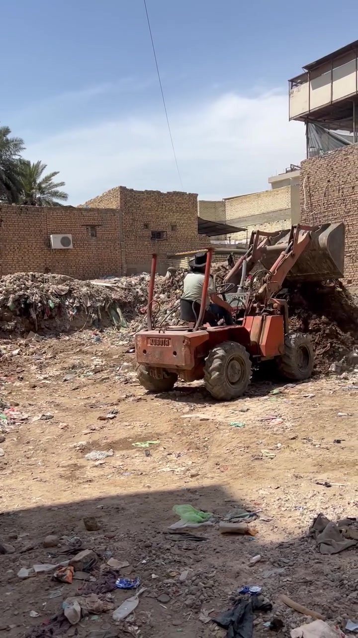 سلام عليكم للبيع كابوتا" (Kubota Loader) ياباني اوراق كامله حجم صغير عل شغل رفع ودفع

السعر : ٣٥ ورقه  

مكاني بغداد باب المعظم / ***********
