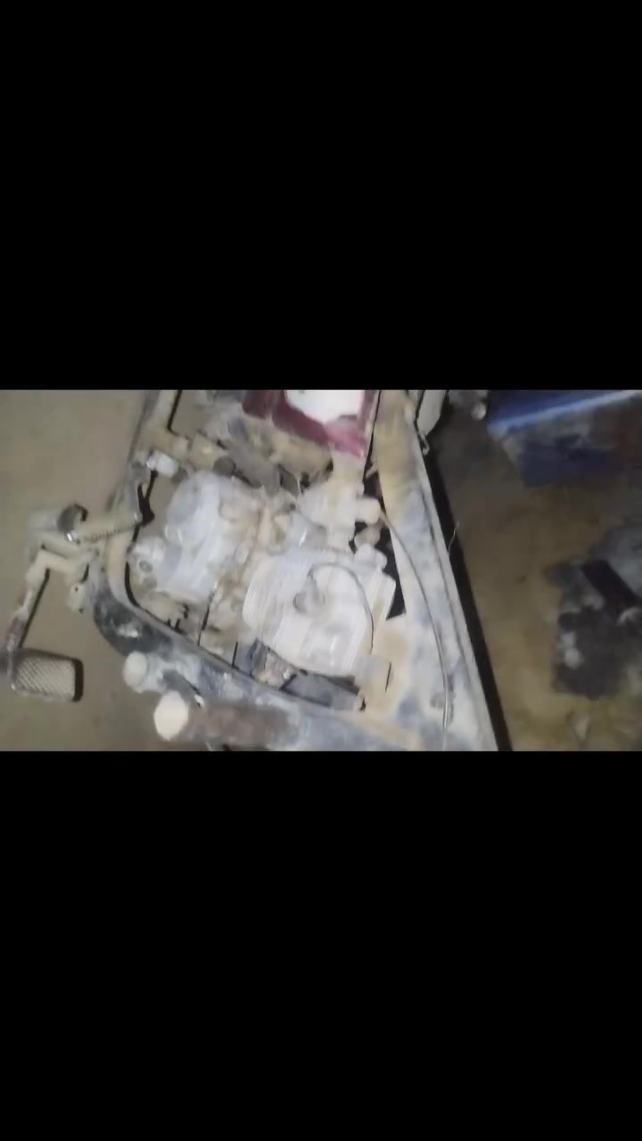 سلام عليكم ستوته دايوان مديل 16 اوراق ااصوليه لون ازرك تانكي ولايت موجودات كشن موجود مكينه لاطشه وبيه ركبه مفطةره فطر زغير سعر 500 وبيه مجال مكاني بغداد نهروان رقم الهاتف بي واتساب ***********
