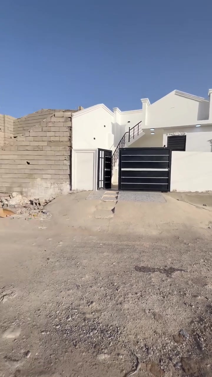 انسب من هاذ البيت ماتلكون
دار زراعي للبيع
مساحه 130 متر مربع ركن
طابق واحد غرفتين نوم استقبال مطبخ صحيات درج خارجي
 ثاني بيت من سايدين من تبليط
موقع كركوك حي واسطي
سايدين محطه الواسطي يم نفق 
السعر خاص او اتصال
السعر مناسب جدأ جدأ

للستفسار مراجعه مكتب القايجي 
***********
***********
