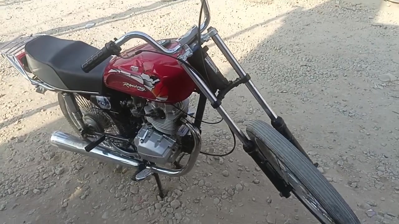 دراجه البيع مديل 21
078وراق 

محرك سيفان 

دراجه شلعه وسرعه 

سعر 350وبيه مجال 

***********
