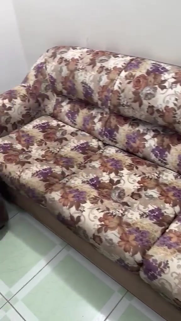 الميز 100التخم 450وبيهم مجالل بغداد حي الجهاد***********
