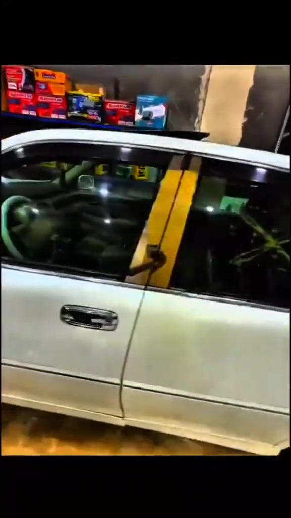السلام عليكم ملكه البيع بيها قماره فتحه 3دكم تحوير نجف فوك وجوه ديفور كبير وكاله مباشر بسم شخص واحد حداديه جديده ويل رياضي متعوب عليه مكينه وكير جديد توني شادهم فول واحد ع واحد السعر 58وبيها مجال الاستفسار تصال ع رقم ***********
