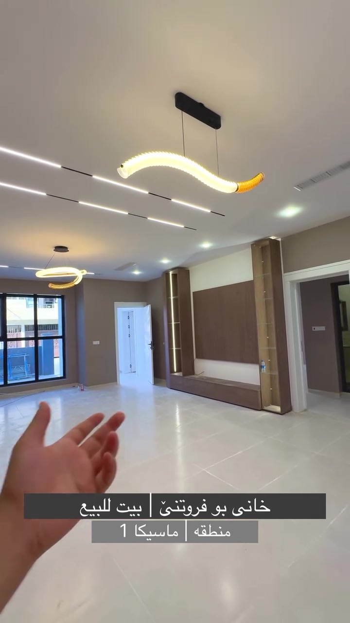 ماسيكا ١ • ٢٠٠م • واجهة شمال