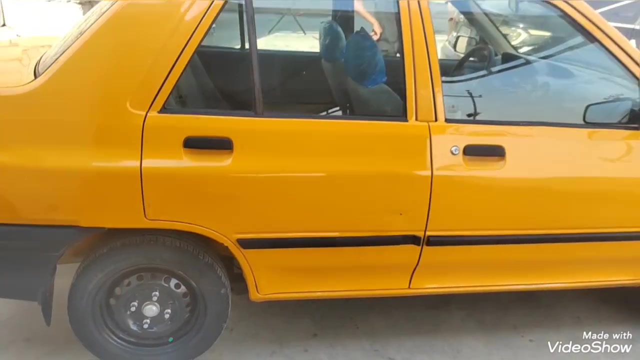 سلام وعليكم سايبه ١٨ مكفواله بيه بس بارد  العنوان واسط الحي بيع او مرواس ***********
