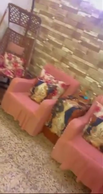 كنب • أثاث