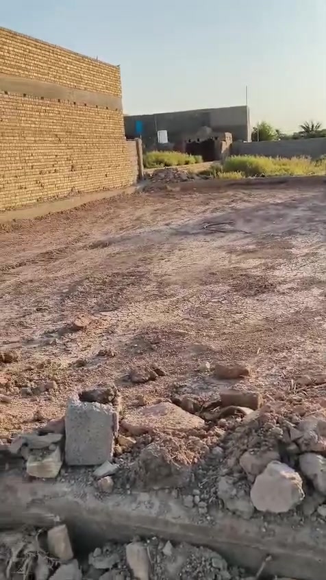 قطعه ٢٠٠متر كافه الخدمات   حي تجار قرب شارع برشلونه لستفسار ***********
