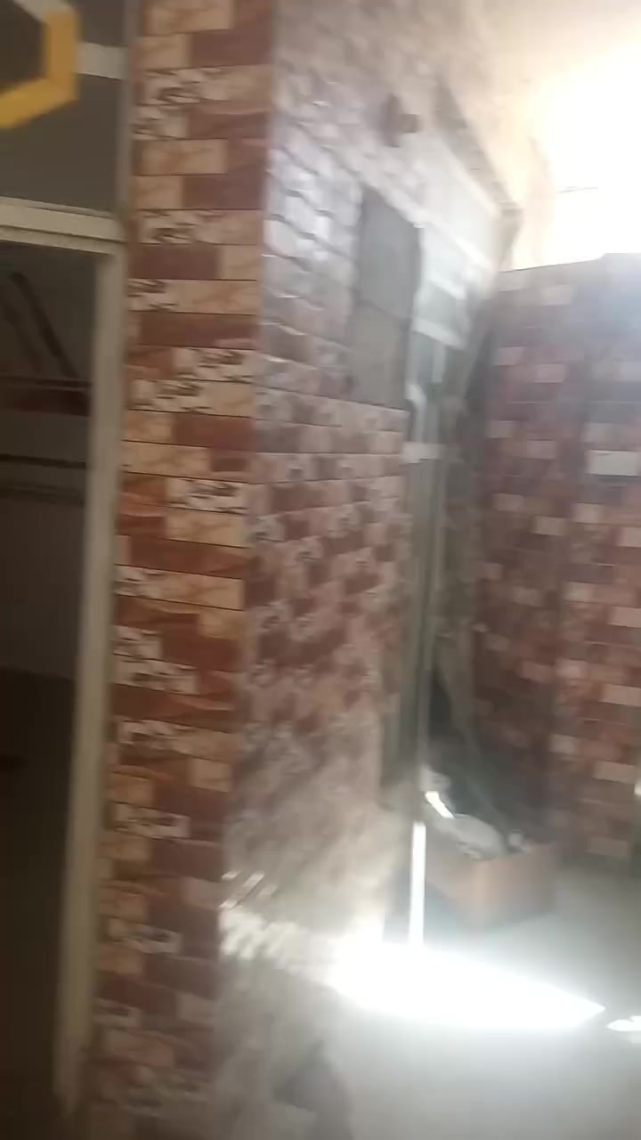 المهندسين • ٣ غرف • قريب شارع ٨٠