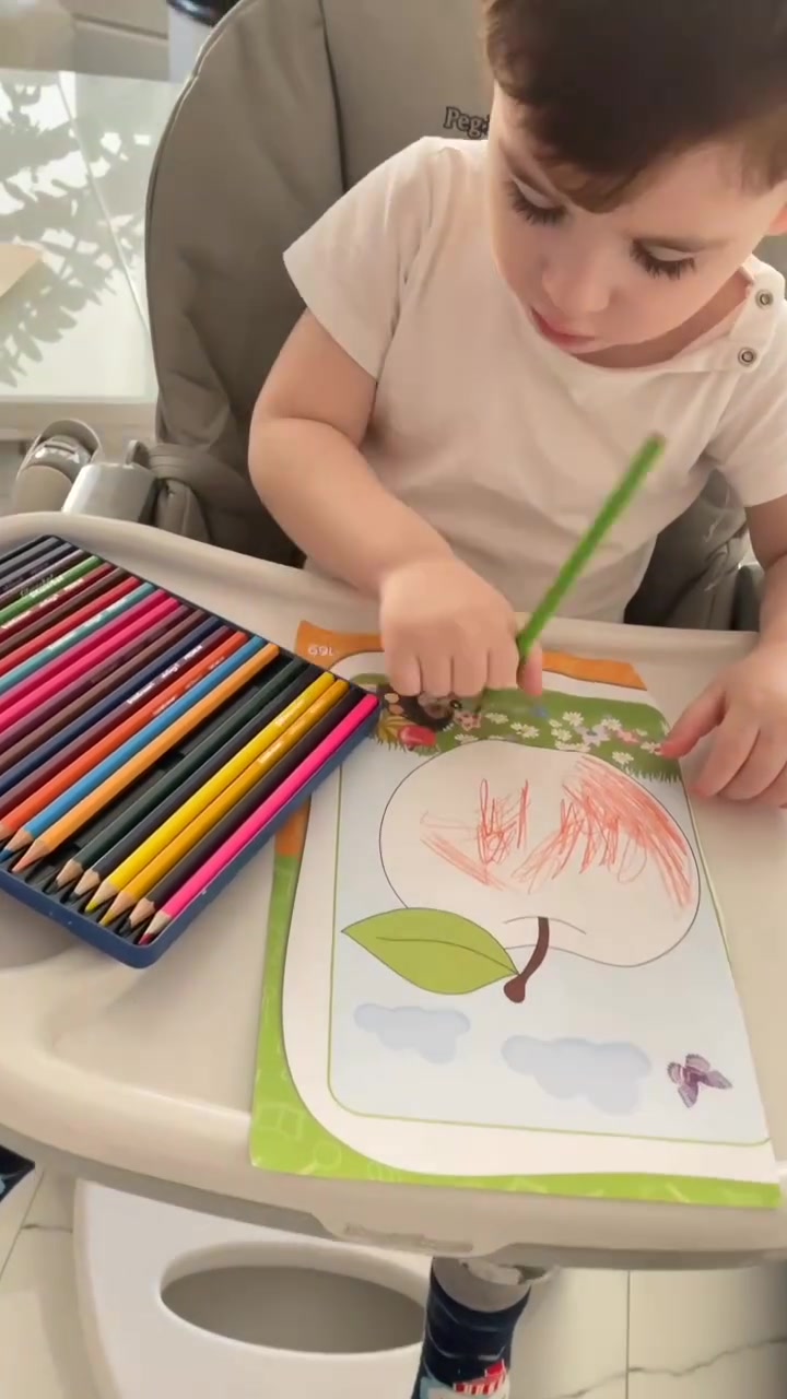 🎨✨ تعليم الرسم للأطفال ✨🎨

🖌️ خلي طفلك يكتشف موهبته ويعبّر عن أفكاره بالألوان 🌈💗

في مملكة أطفال المستقبل نعلّم الأطفال الرسم بطريقة ممتعة وبسيطة، ونساعدهم على تنمية:
🌟 الخيال والإبداع
🧠 التركيز والانتباه
🎨 المهارات الفنية
💖 الثقة بالنفس

👩‍🎨 الرسم مو بس ألوان… الرسم بداية لاكتشاف موهبة جميلة! 🥰

📍 الشنافية – مقابل جامع النور
👑 مملكة أطفال المستقبل
