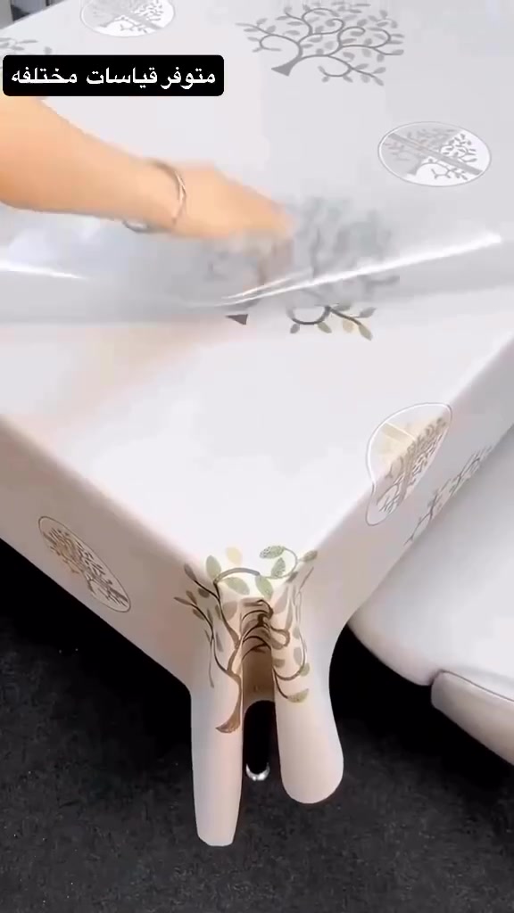 

نص مكتوب في الصور:
- متوفر قياسات مختلفه