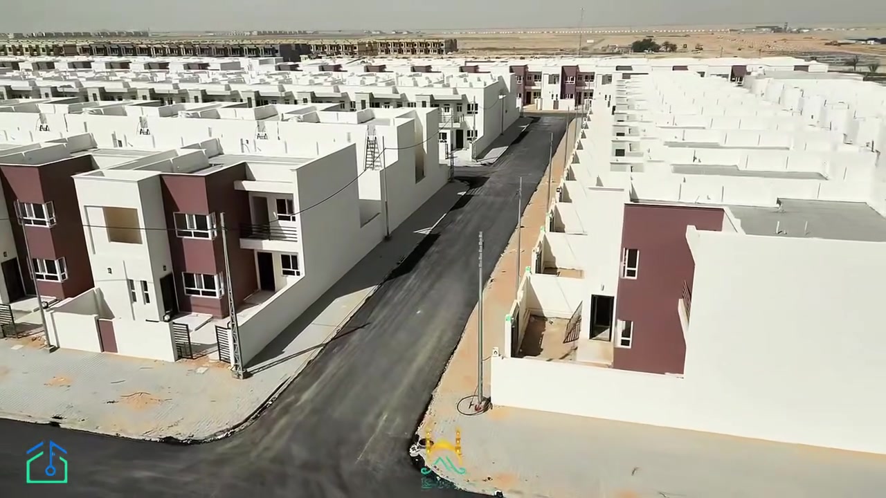 مجمع المرتضى السكني

📍 الموقع: بلوك 1، أمام شارع الكفيل

📐 المساحة: 200 متر

✨ مميزات العقار:
• موقع مميز جدا شارع 60

💰 السعر الكلي:210
السعر الواصل للشركة : 110
• يباع بتطلوعه مناسبة

☎️ للاستفسار الاتصال على الأرقام
***********
***********
***********
🚗 أو مراجعة شركة المفتاح للاستثمارات العقارية

📍شارع المجمعات عمود 54- مجمع الكرار السكني- بلوك 2 دار 3
لا تنسون الاشتراك بالصفحة ليصلك كل العروض عن المجمعات السكنية في النجف الاشرف

رابط الشركة:https://www.facebook.com/profile.php?id=100093569506236&mibextid=ZbWKwL

[#العراق🇮🇶](https://www.instagram.com/explore/tags/%D8%A7%D9%84%D8%B9%D8%B1%D8%A7%D9%82%F0%9F%87%AE%F0%9F%87%B6/) [#ألعراق](https://www.instagram.com/explore/tags/%D8%A3%D9%84%D8%B9%D8%B1%D8%A7%D9%82/) [#ألعراق](https://www.instagram.com/explore/tags/%D8%A3%D9%84%D8%B9%D8%B1%D8%A7%D9%82/) [#النجف](https://www.instagram.com/explore/tags/%D8%A7%D9%84%D9%86%D8%AC%D9%81/) [#ألنجف](https://www.instagram.com/explore/tags/%D8%A3%D9%84%D9%86%D8%AC%D9%81/) [#النجفً](https://www.instagram.com/explore/tags/%D8%A7%D9%84%D9%86%D8%AC%D9%81%D9%8B/) [#مجمعات](https://www.instagram.com/explore/tags/%D9%85%D8%AC%D9%85%D8%B9%D8%A7%D8%AA/) [#المجمعات](https://www.instagram.com/explore/tags/%D8%A7%D9%84%D9%85%D8%AC%D9%85%D8%B9%D8%A7%D8%AA/) [#المجمعات_السكنية](https://www.instagram.com/explore/tags/%D8%A7%D9%84%D9%85%D8%AC%D9%85%D8%B9%D8%A7%D8%AA_%D8%A7%D9%84%D8%B3%D9%83%D9%86%D9%8A%D8%A9/)
