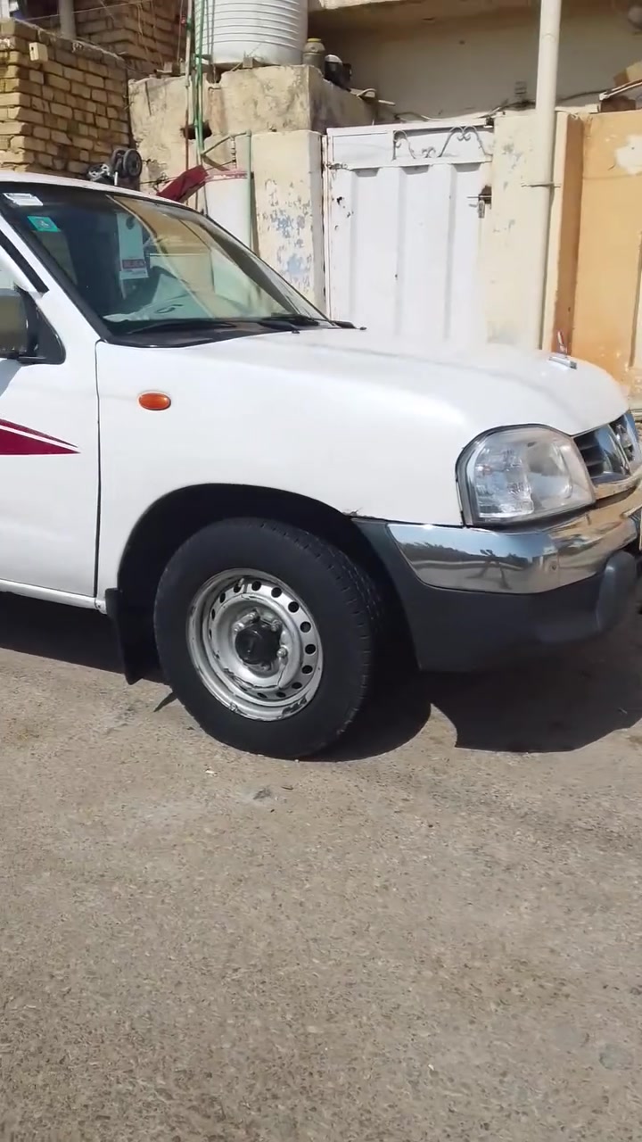 نيسان • ٢٠٠٩ • صبغ بنيد