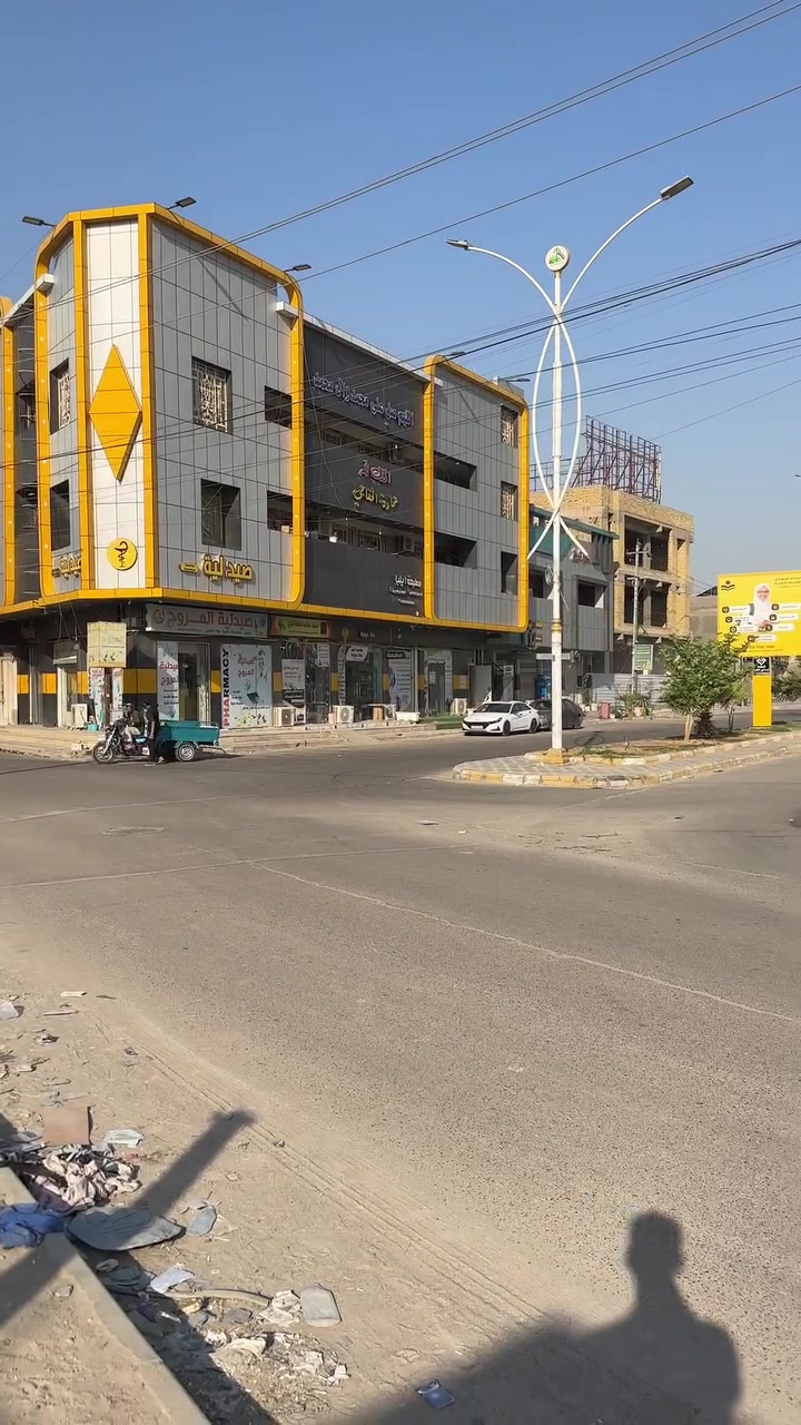 بيت للبيع في منطقة المهيدية 📍
مساحة البيت 135 متر 

يحتوي على غرفتين + صالة + استقبال + صحيات + مطبخ + مناور عدد 2 
المنور الاول يطل على المطبخ 
والمنور الثاني على طول البيت خارجي وداخلي

تفاصيل البيت واضحة في الصور 
للتواصل والاستفسار على الرقم التالي
***********
