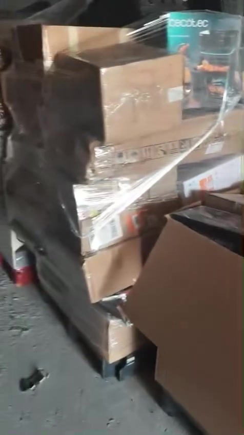 ‪بضاعة بريطاني  منزلي والكتروني
مكان البضاعة بالشمال  وياريت الي يشتريهن شلعه وحده 

الكمية 7 طن  

سبب الييع ضرف 

اي استفسار التواصل على الرقم  اتصال او واتس اب  
  

***********‬

صاحب الحساب مكلف بالنشر
