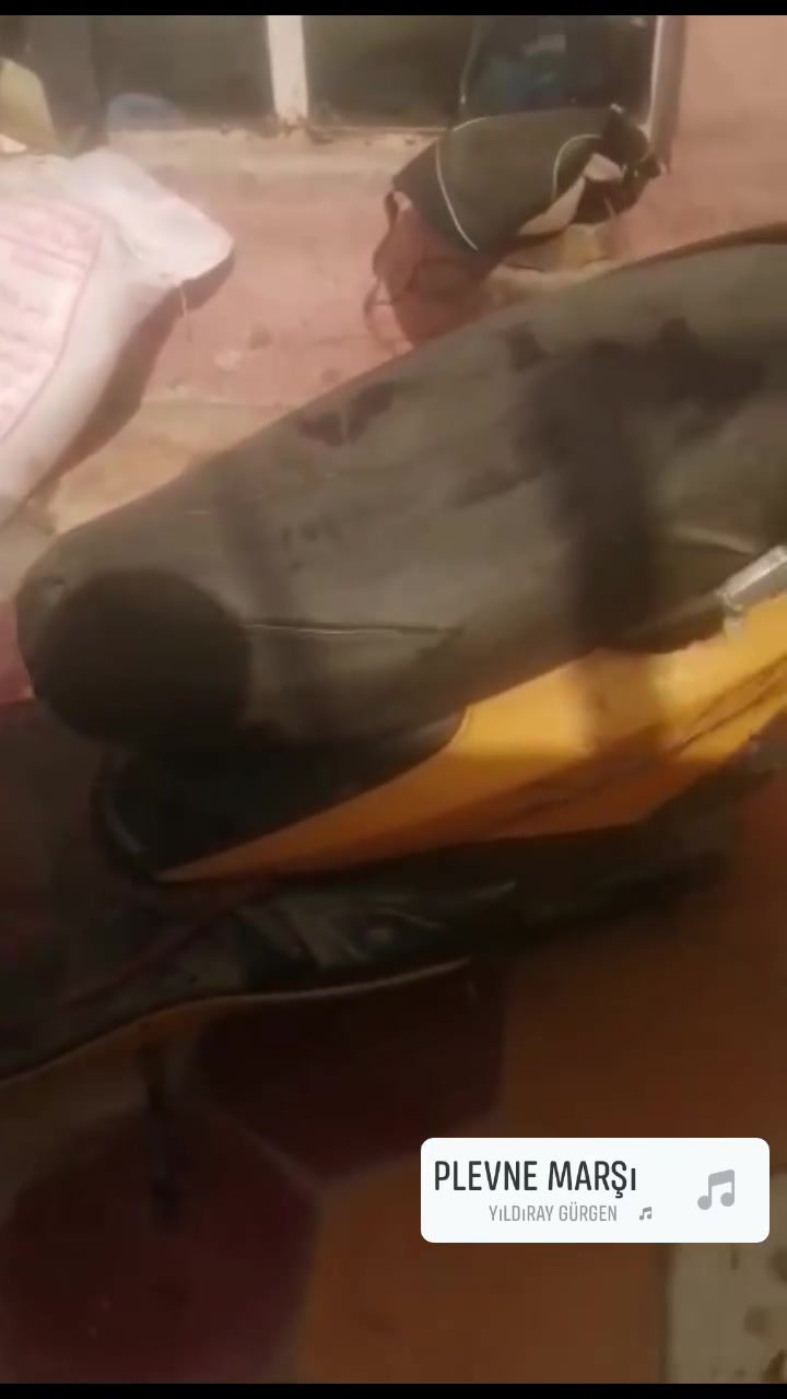 السلام عليكم 
درجه سكنس للبيع الدرجه خير من يم الله كله شغال كهربائي كله شغاله محرك شغال نكره سلف عوز فقط باتري تضعيف  المكان القاسم 
***********
