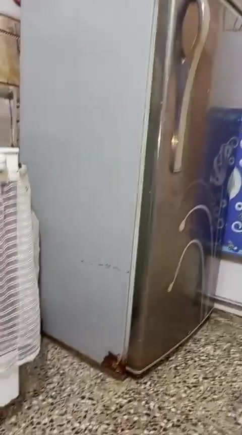 ثلاجه فول تجميد فوك او جوه السعر 125مستعجل على بيعه بغداد جديده ***********
