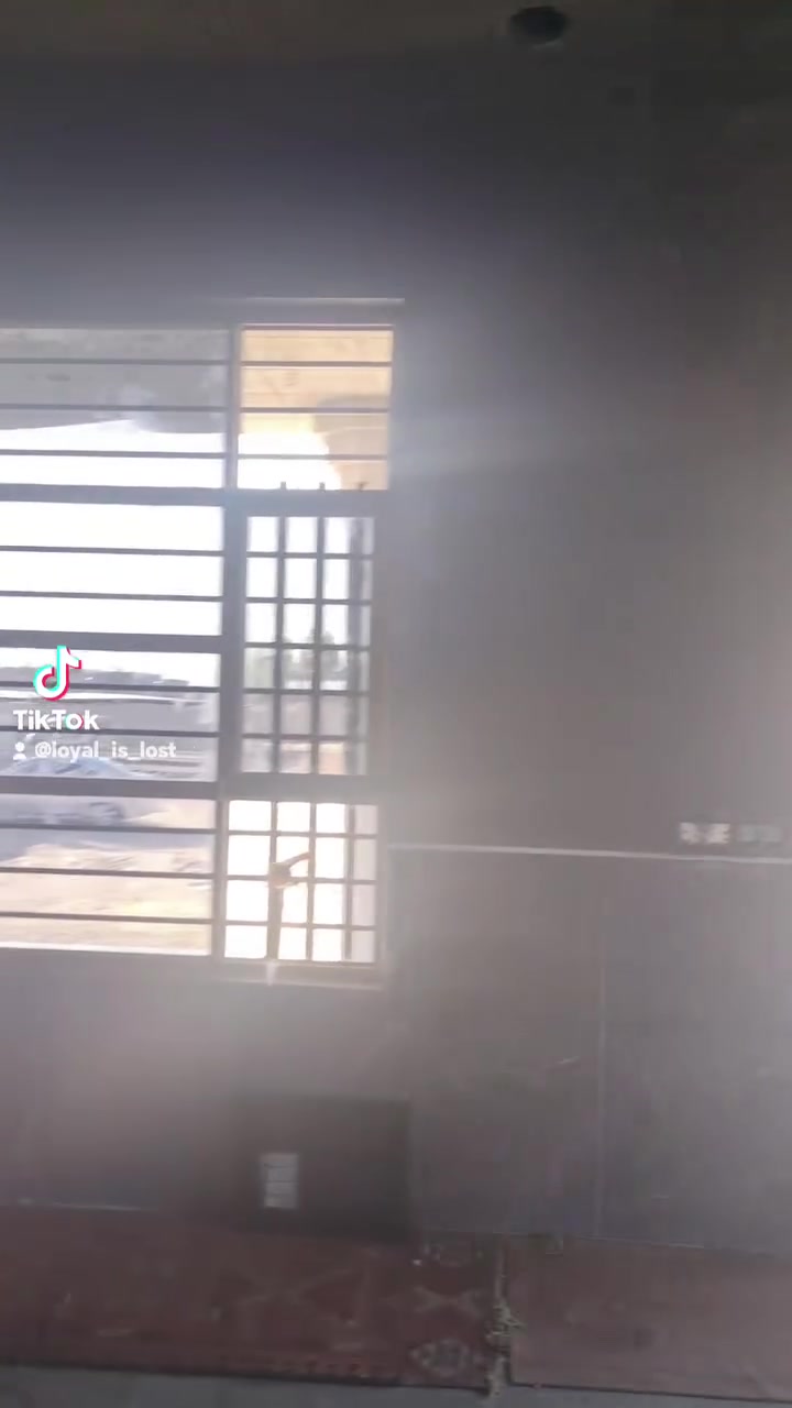 السلام عليكم
صبغ شبابيك +جام ٦ ملم سليكون ومعجون نوعيه درجه الاولى اتصل اني اجيك ***********
