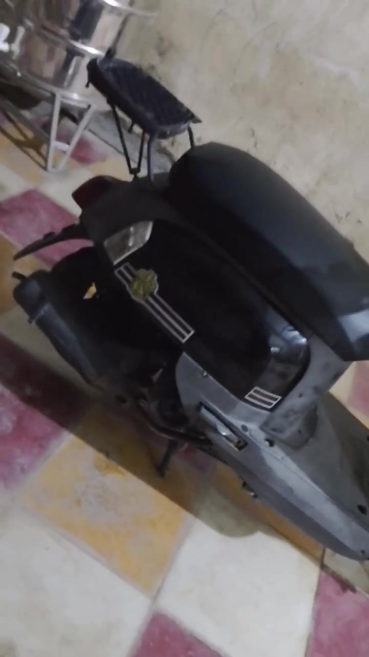 السلام عليكم ماكس بوليس للبيع الدراجه ما مفتوحه شرط كهربائياتها كله شغاله نكره سلف ما عايزه شي سعرها 750مكاني رميثه هاذه رقمي ***********
