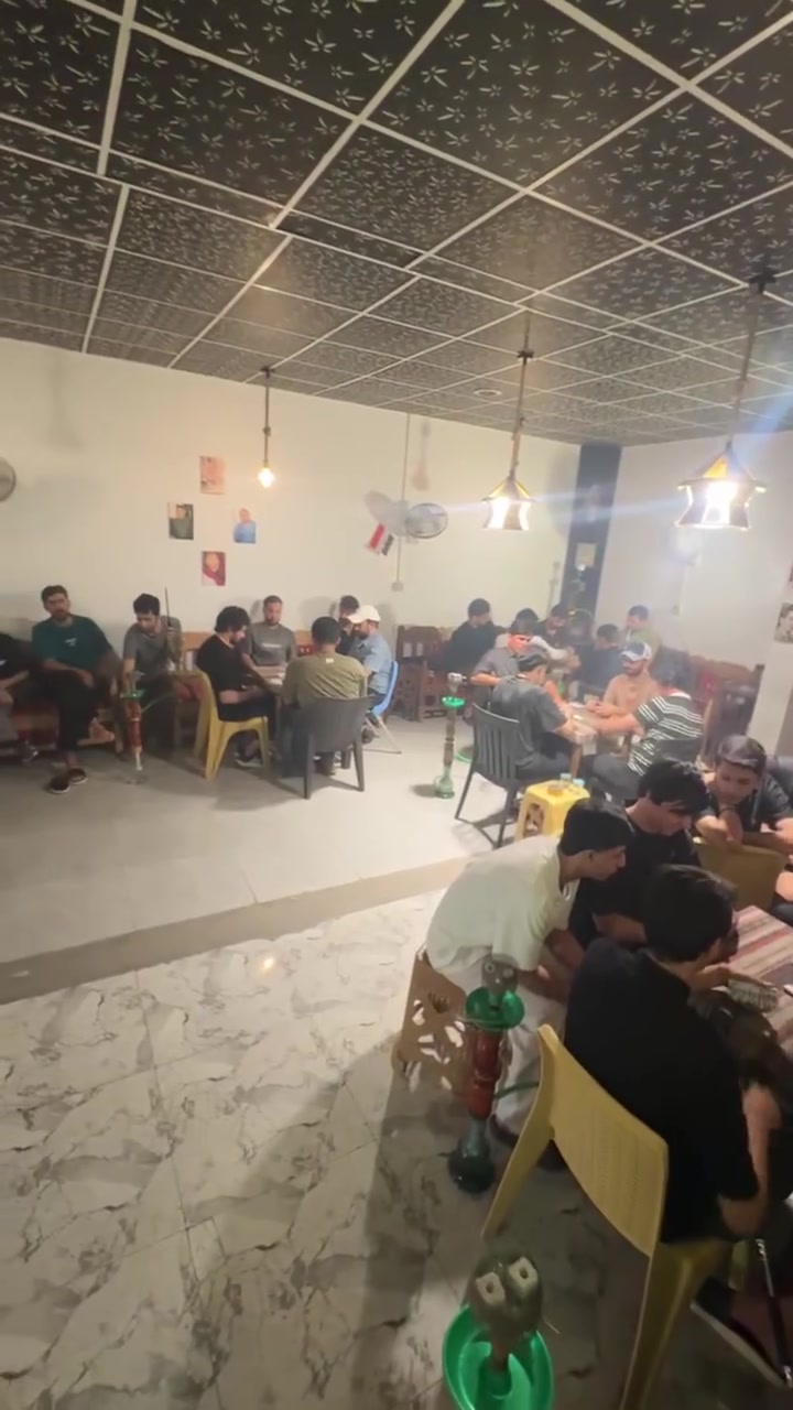 مقهى للبيع الجزيره اليوبه الشارع العام للتواصل *********** السعر 14 مليون
