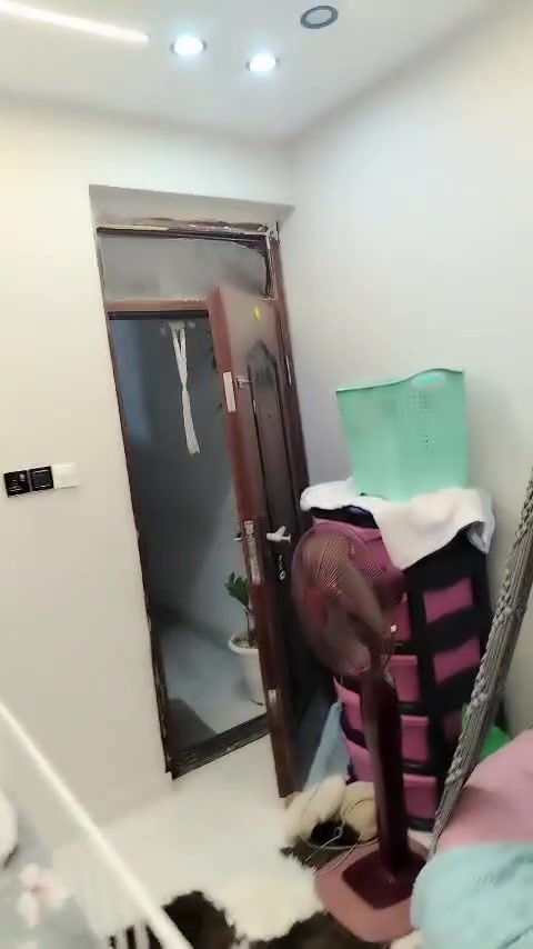 الشعب • ٧٠م • ٣ طوابق