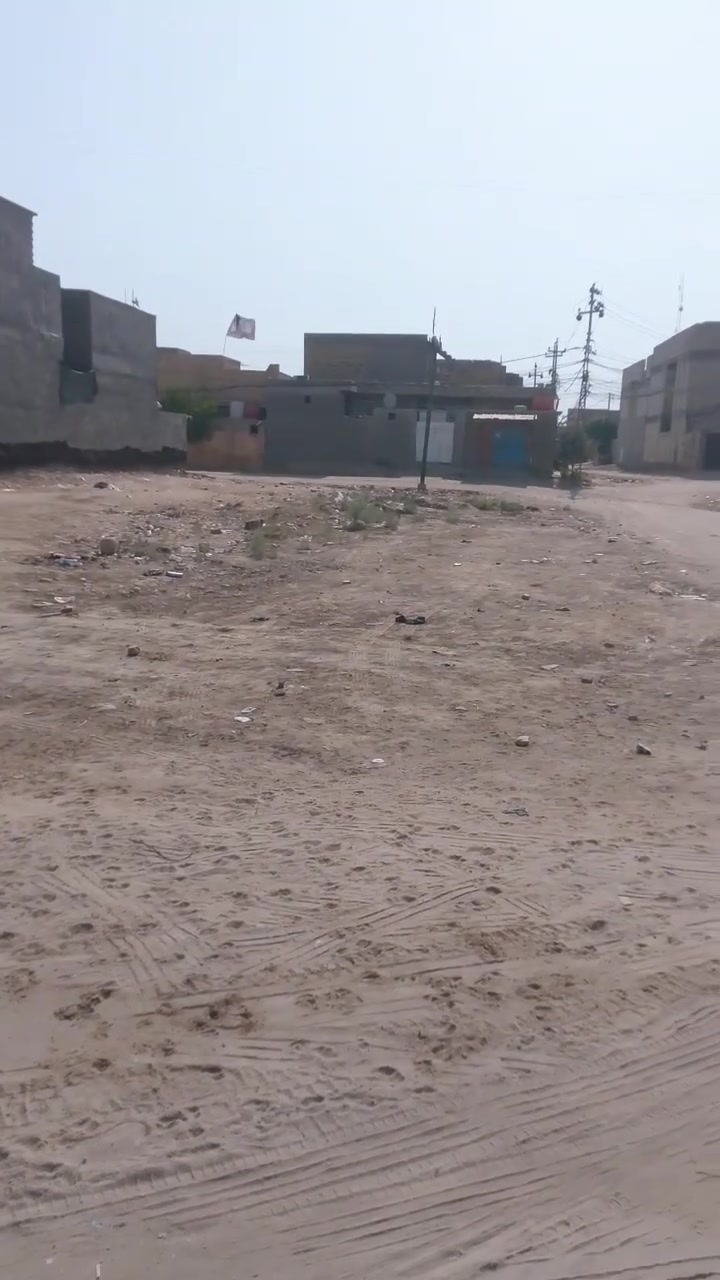 قطعه طابو صرف ام الهوى الجديدة مساحتها 356 متر ركن قريبه عن الشارع العام سعرها 180مليون. ‏‪***********‬‏
