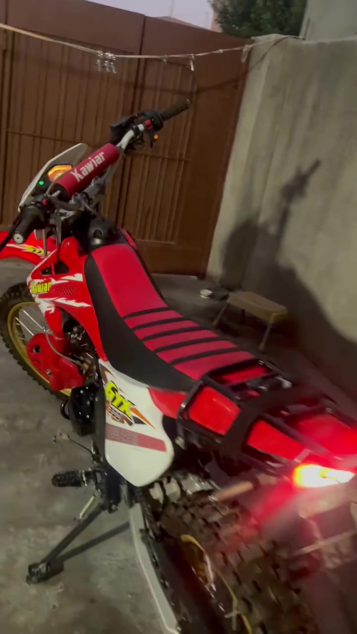 Kawyar 300cc 2026
بۆ سعرو شوین پەیوەندی بکەن 

***********

***********
