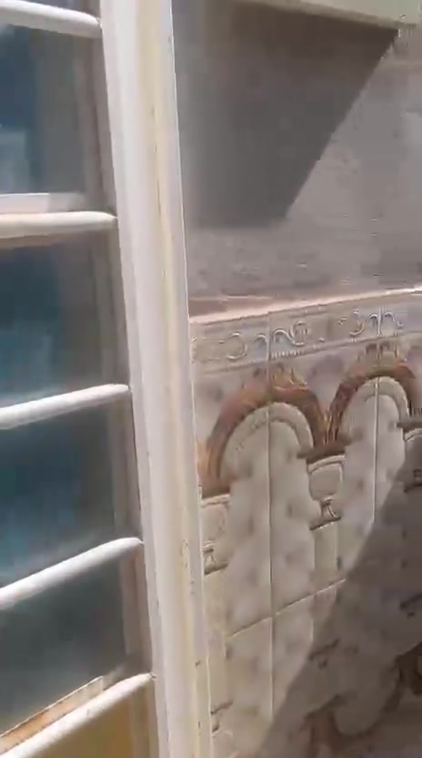 بيت للبيع • شارع المطار القديم • غرفتين