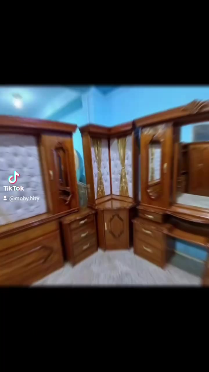 غرفه سته باب طابقين
صاج داخل خاج الوجه 5 ملم
موديل مسرح
السعر(( 1.850))
مجمع الحاج صالح للاثاث
***********7732924946
