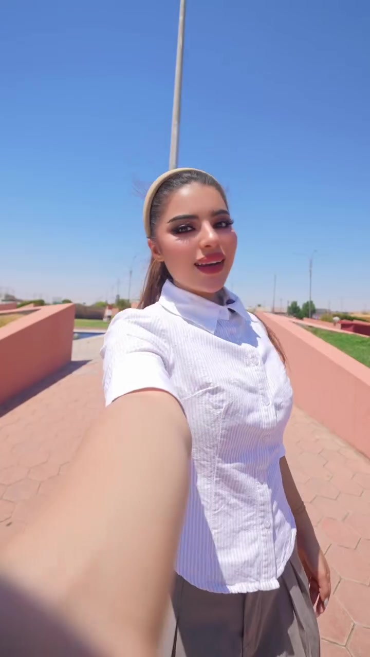 إعدادية الفرات الأهلية – الأنبار
إحدى استثمارات شركة الجوهرة الرصينة، نحو تعليمٍ متميز واستثمارٍ حقيقي في بناء مستقبل الأجيال.

قسم الاستثمار:
***********
