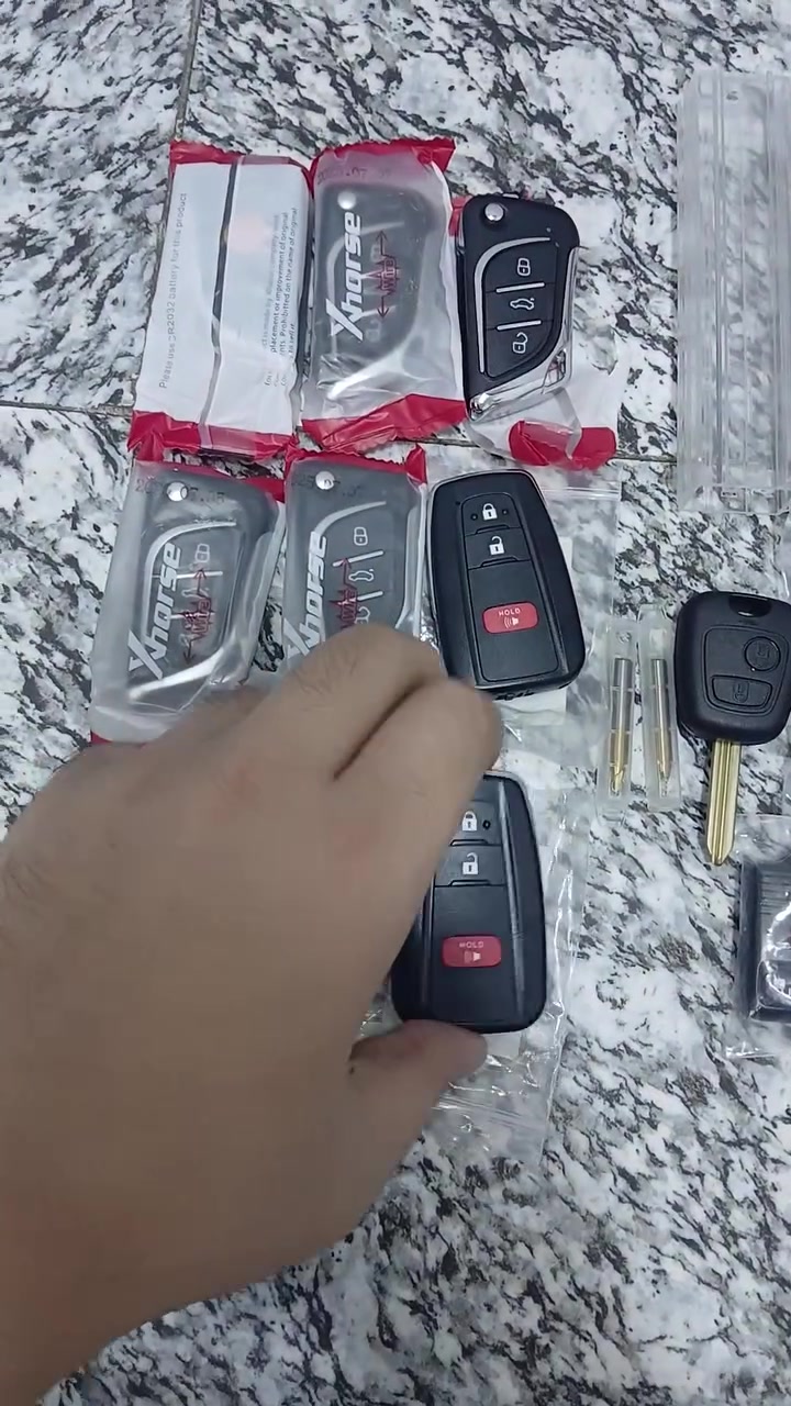 فديو • مفاتيح • توصيل خاص
