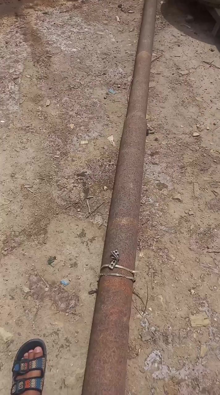 تيل للبيع الطول ١٠متر الحديد الثقيل السعر ١٠٠ الف الشراي يتصل ***********ت المكان بغداد الرصافه
