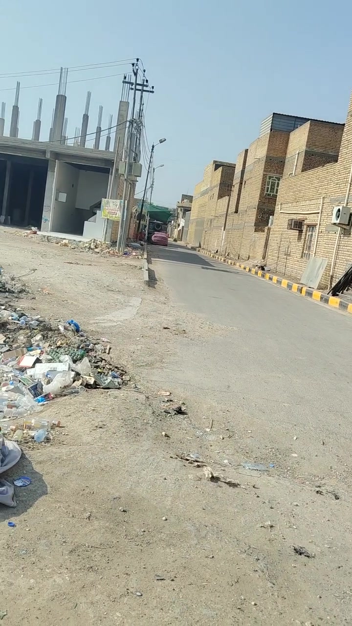 ياالله ياالله
السلام عليكم بيت البيع في حي المختار قرب إفران الكراده ويبعد عن الشارع يا حسين بيت واحد مساحة البيت 100 متر طابو أسهم يتحول بسمك ديوانيه 4*6 الصاله 3*5 غرفه 4*5 والمطبخ 4*4 ومنور وسطح شتايكر ستارة مترين  الرقم ***********
