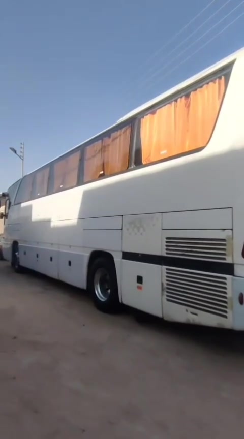 بسم الله الرحمن الرحيم
باص مرسيدس 350عاليه للبيع 2006اصل بدون
سياره جاهزه للعمل 
تخم تاير 
ويل كب كروم 
كشن قبضتين
مكينه سته اكسور حديث
مكينه لاتنقيص ولا تبخير  
كير سته هسه فاتحه 
كلج جديد صچ
سرفه جديده
فاتح اربع ويلات 
تبريد جديد دايو 
سكليتر كهرباء
باتريات جدد
دينموات جدد  
جاهزه من كلشي ما عايزه برغي بوجهك للشارع تجي تكلب تقتنع وبخدمتك 
مكان السياره البصره 
***********حجي مصطفى 
اتصل وادلل
