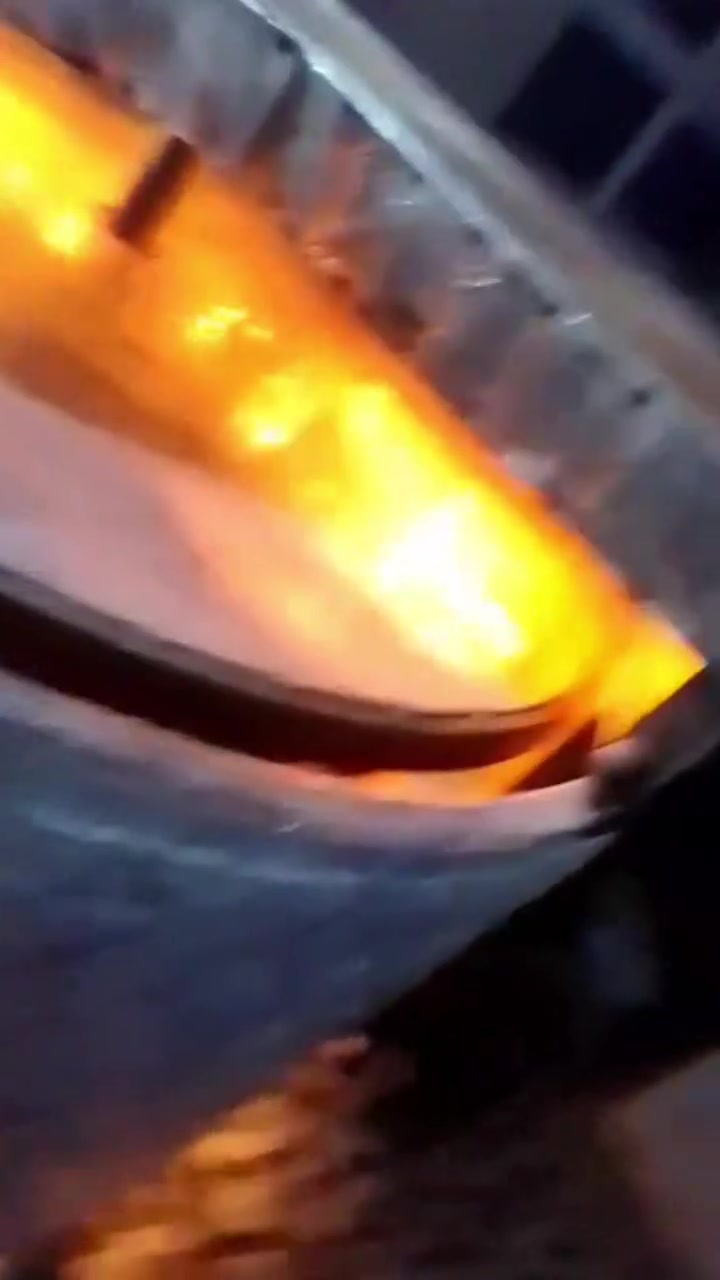 السلام عليكم اخوان فرن للبيع اخو الجديد استعمال كلش بسيط ماخذه بمليون وربع الله شاهد اريده ب900 حجم جبير 
مكاني الطارميه قرب مدرسه الشهيد رائد ***********
