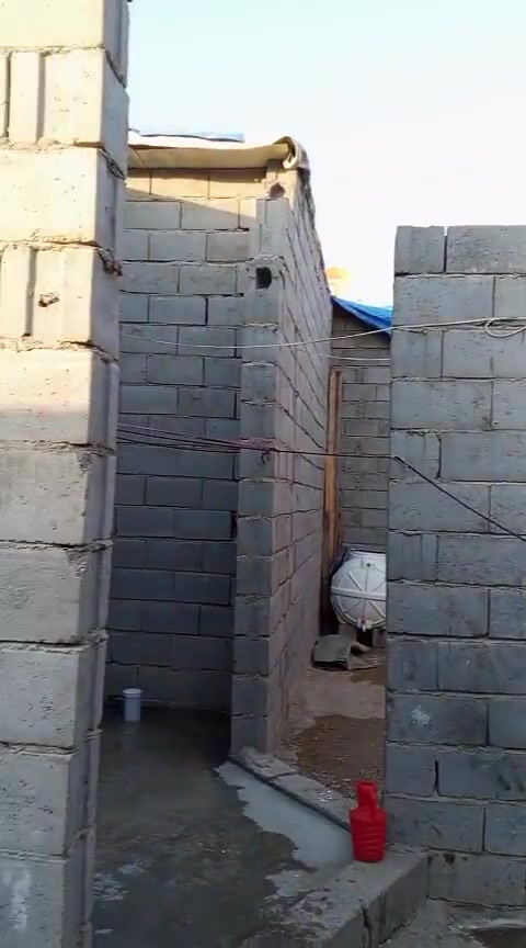 بيت في الفلوجه وراء مجمع الرحاب الجبيل السعر 30 مليون وبي مجال‏‪***********‬‏
