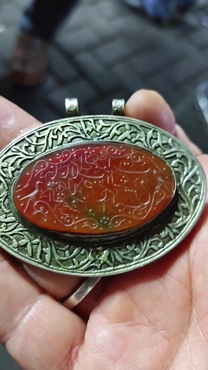 اكسسوار شخصي • بدون تفاصيل