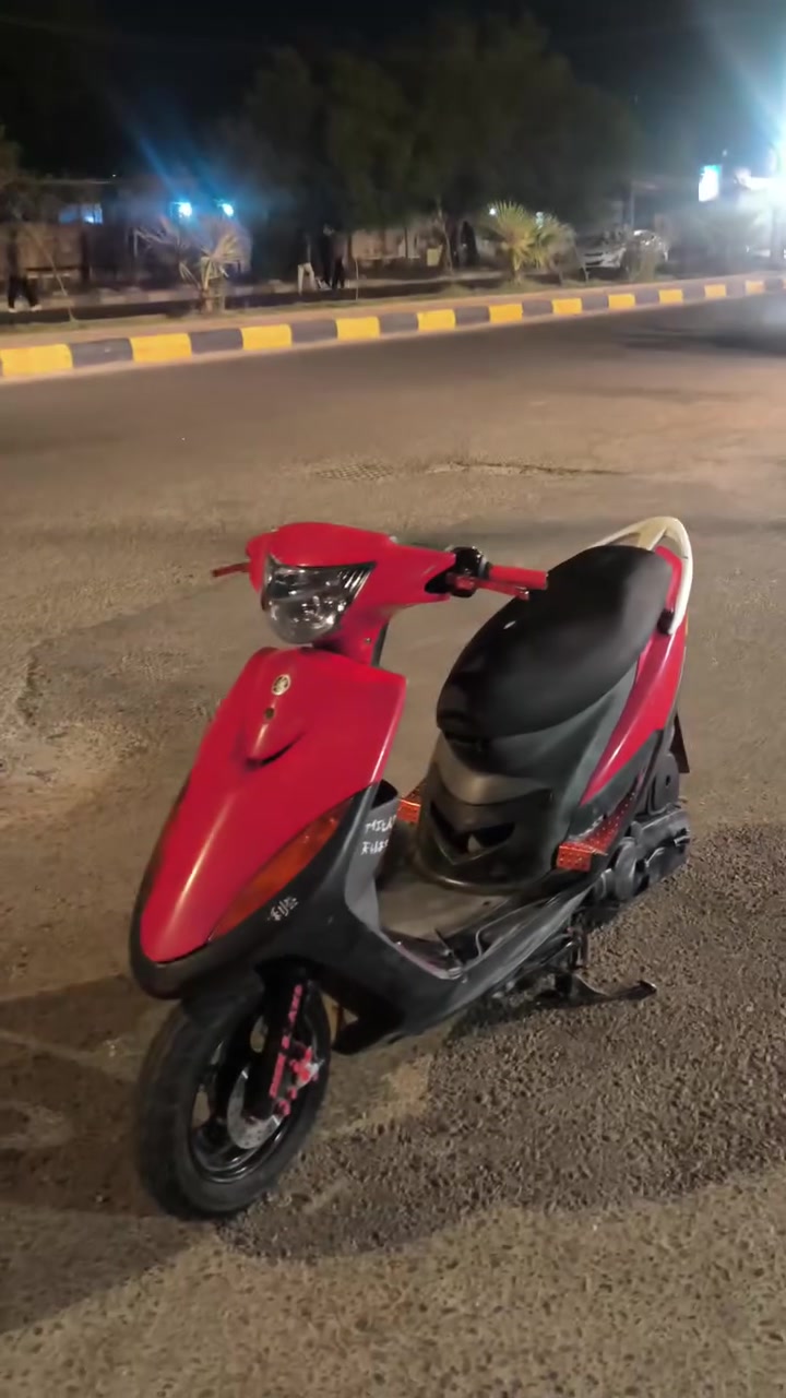 ماكس عدله قبل 3اشهر طالعه وكيل 
دراجه مرتبه فول مواصفات 
السعر 800وبيها مجال قليل 
ميسان حي الجامعه 
***********
